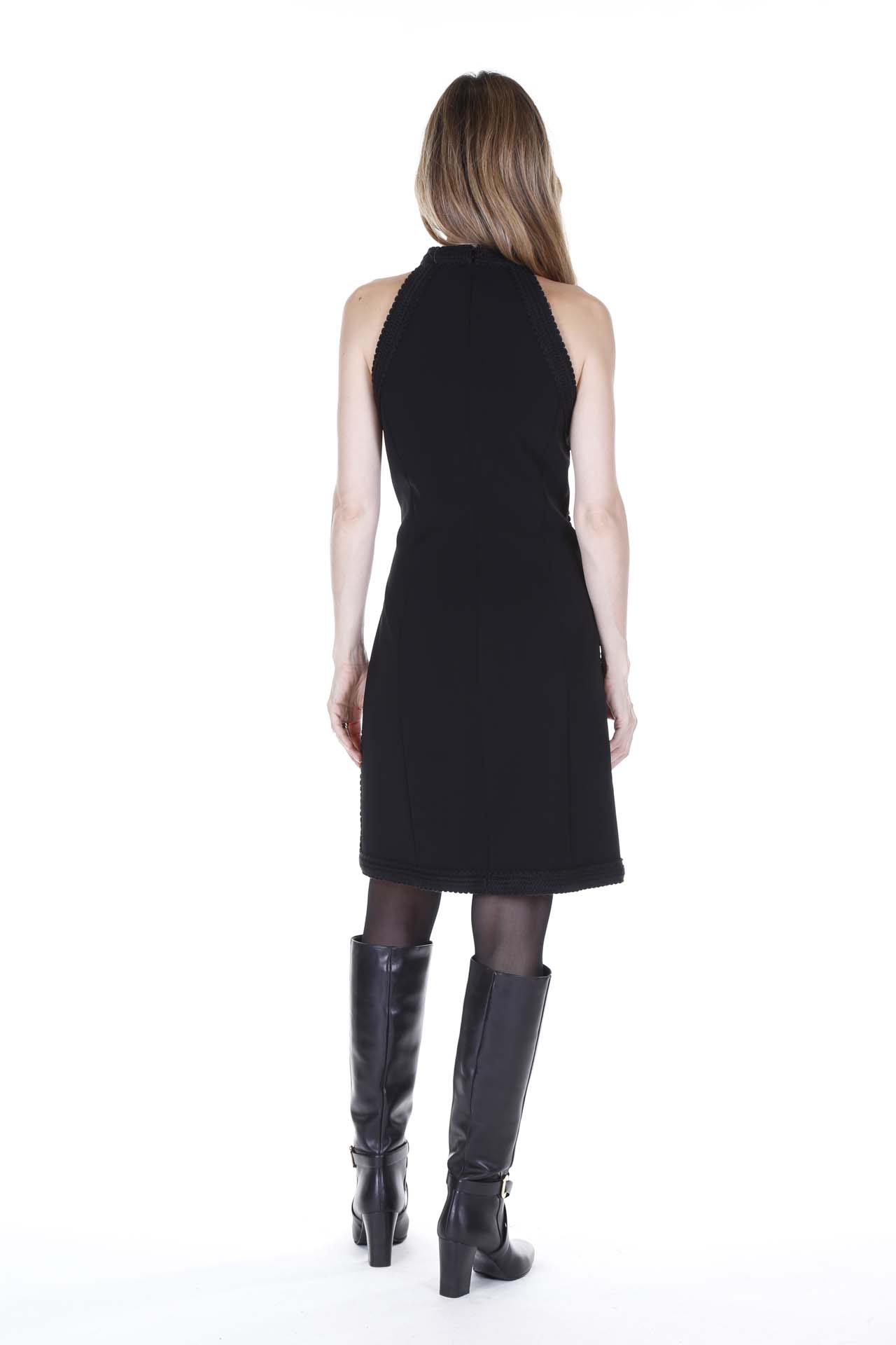 Moschino, Abito